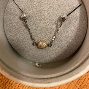 Hillberg and Berk Joni Chocker